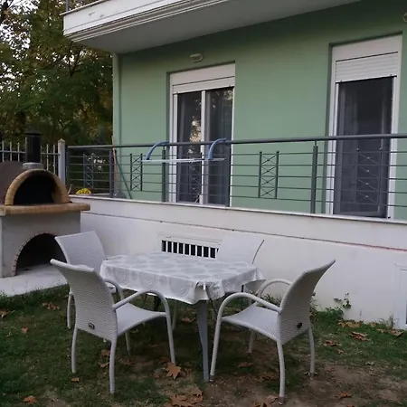 Leptokarija Drugi Apartment *